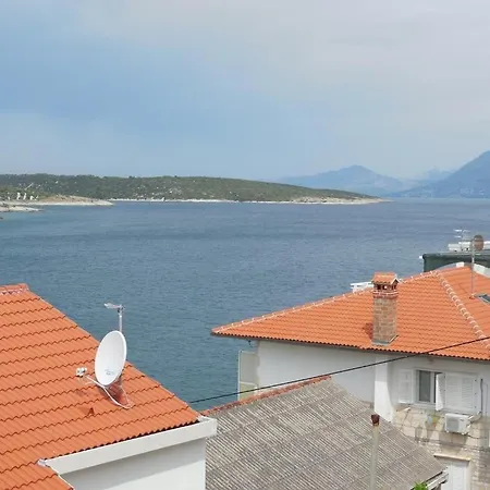 Apartment By The Sea Povlja, Brac - 14367 *